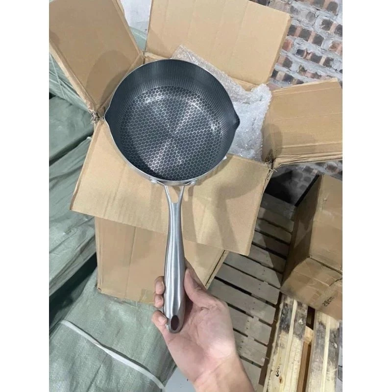High-quality scratch-resistant honeycomb bottom deep pan, super convenient pan